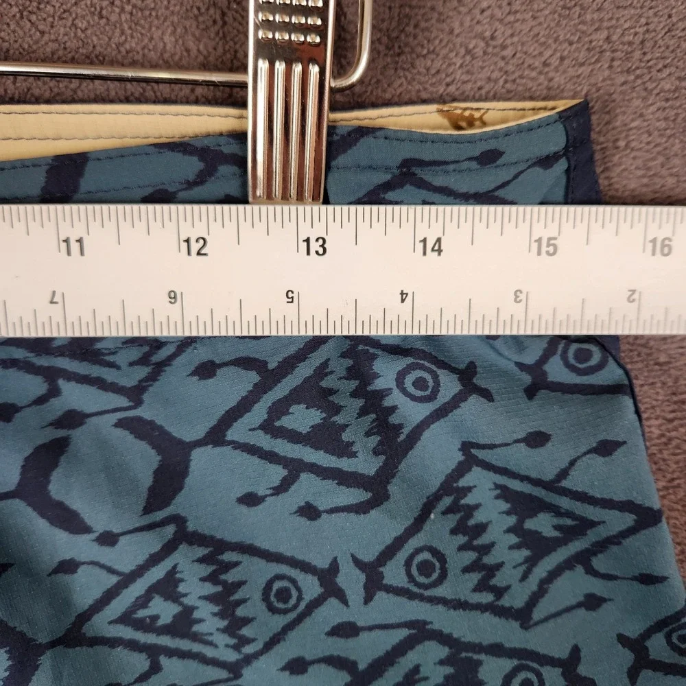 Patagonia Stretch Planing‎ Board Shorts Mens 30 Blue Geometric Fish Print 86611